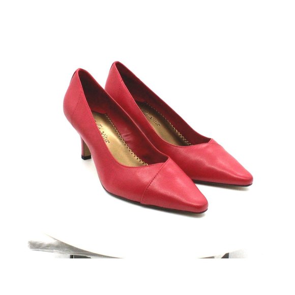 Bella Vita Wow Pumps Women's Shoes - Picture 4 of 16